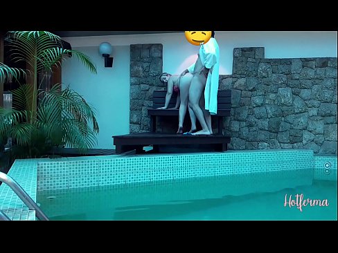 ❤️ Boss hovuza qulluqçu dəvət edir, lakin isti müqavimət göstərə bilmədi ☑ Porno bizdə az.mysexgamer.ru